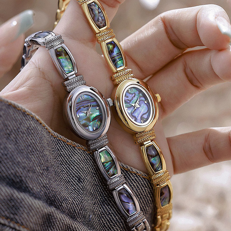 Oval Dial Women Bracelet Watch - Luxury Watch Brand For Women บทวิจารณ์และราคา