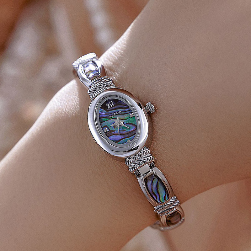 Oval Dial Women Bracelet Watch - Luxury Watch Brand For Women บทวิจารณ์และราคา