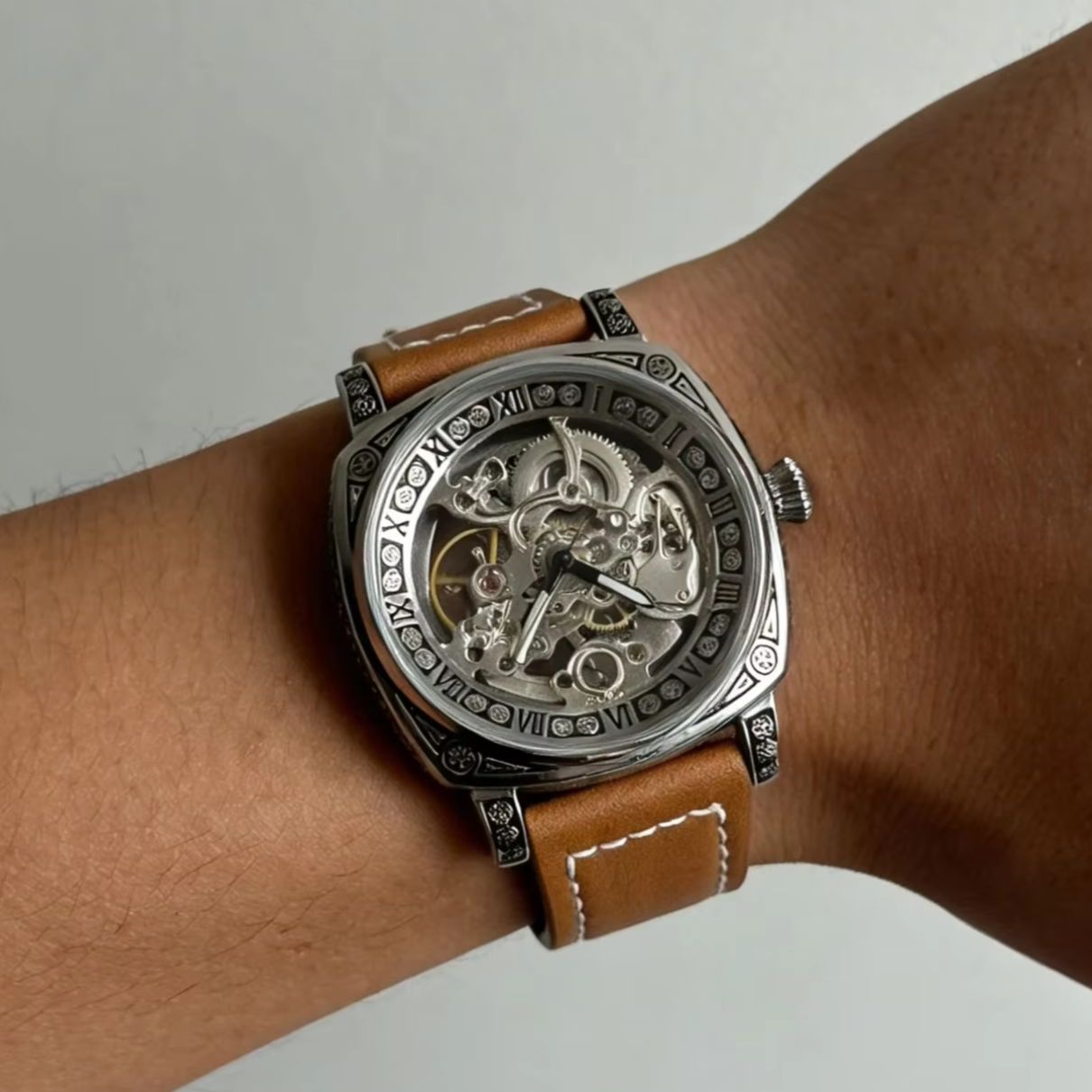 New Vintage Skeleton Mechanica - Luxury Watch It บทวิจารณ์และราคา
