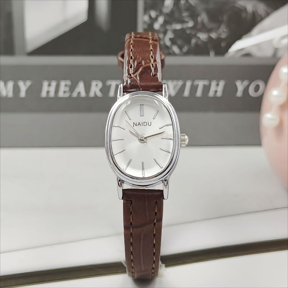 Fashion Brand Women Oval Dial  - Luxury Watch Brand For Women บทวิจารณ์และราคา