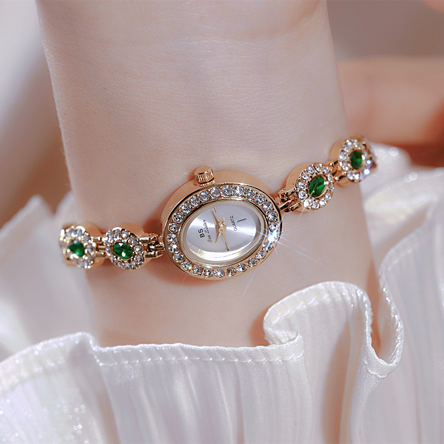 UTHAI New Women Chain Watch Li - Luxury Watch Brand For Women บทวิจารณ์และราคา