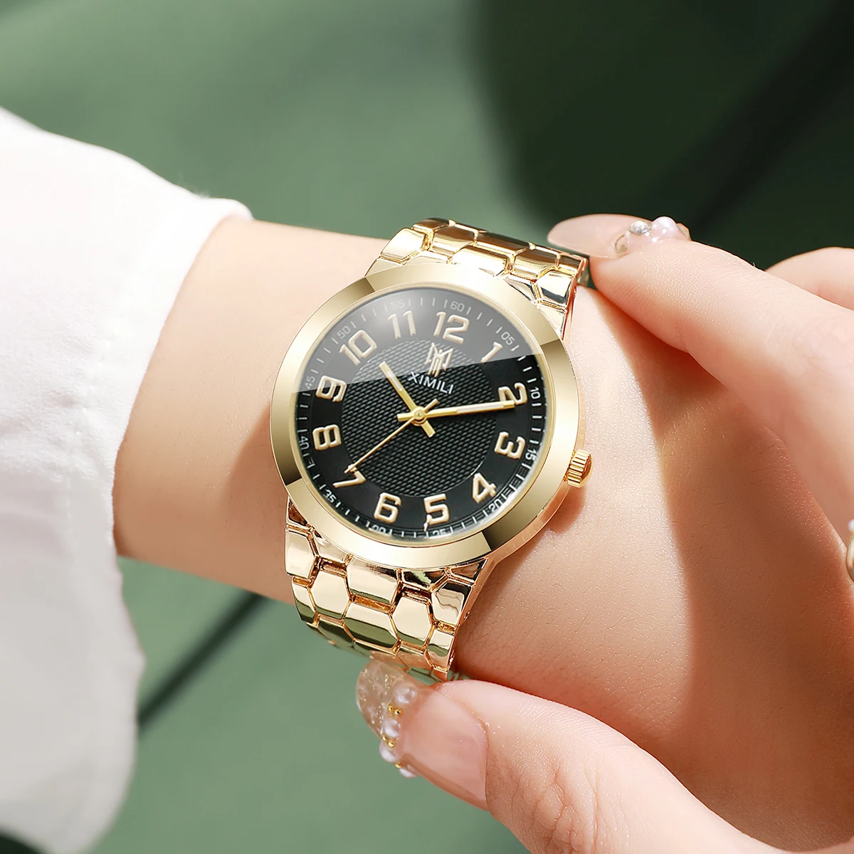 Luxury Gold Tone Women's Wrist - Luxury Watch Gold And Black บทวิจารณ์และราคา
