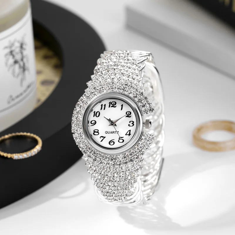 Women Watches Diamond Gold Wat - Luxury Watch Brand For Women บทวิจารณ์และราคา